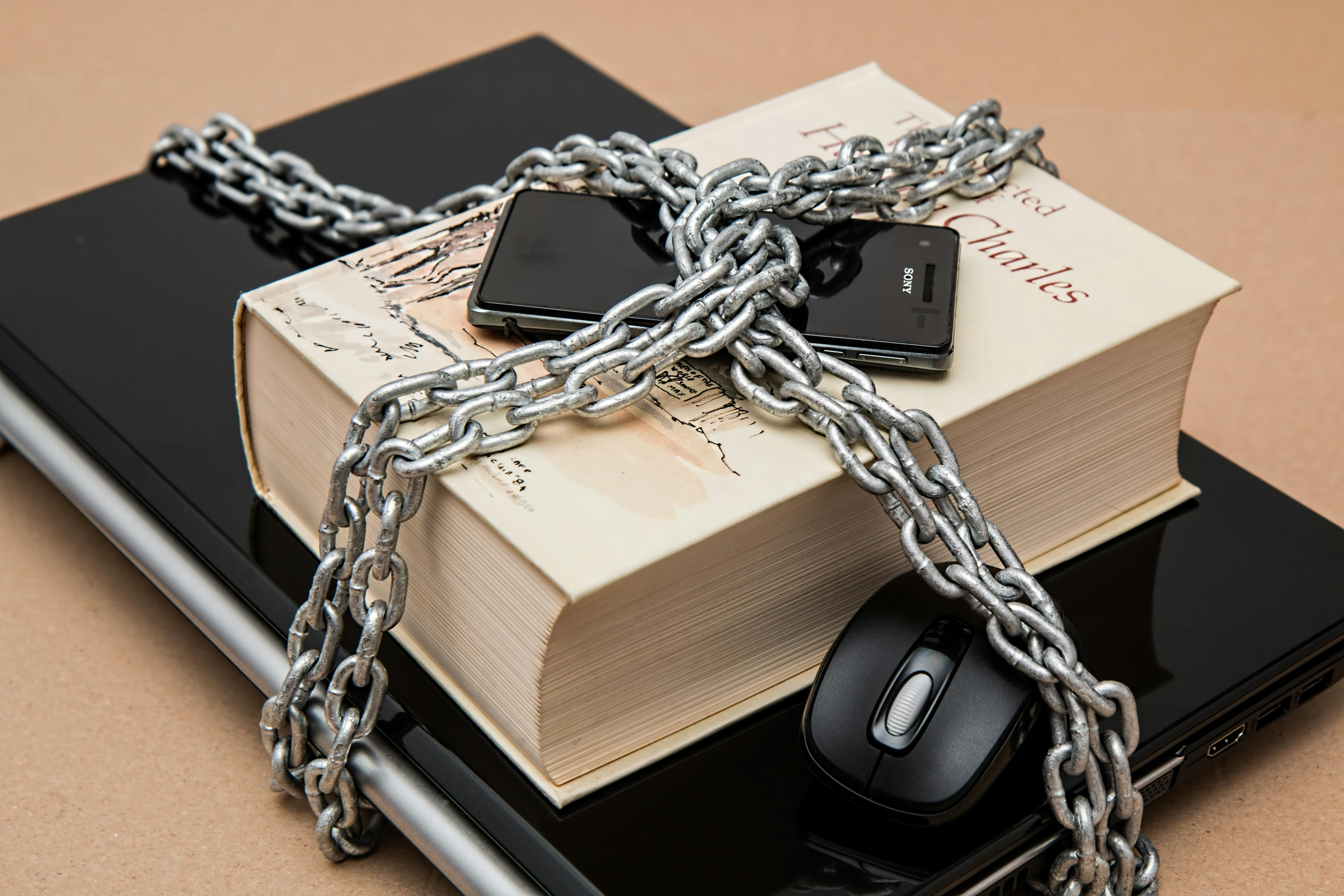 Custom Authentication with AWS Cognito: A Guide to Passwordless OTP Login